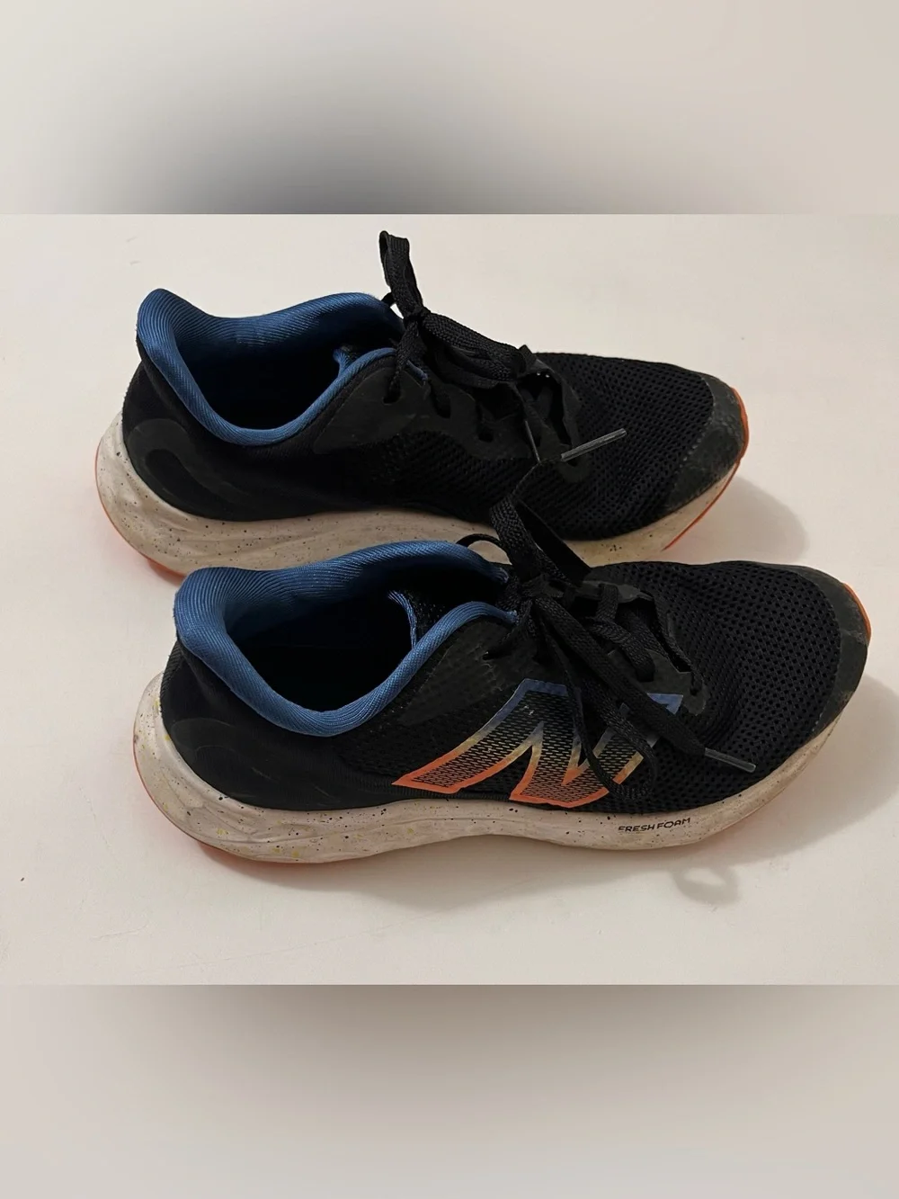 New Balance Tennis Shoes